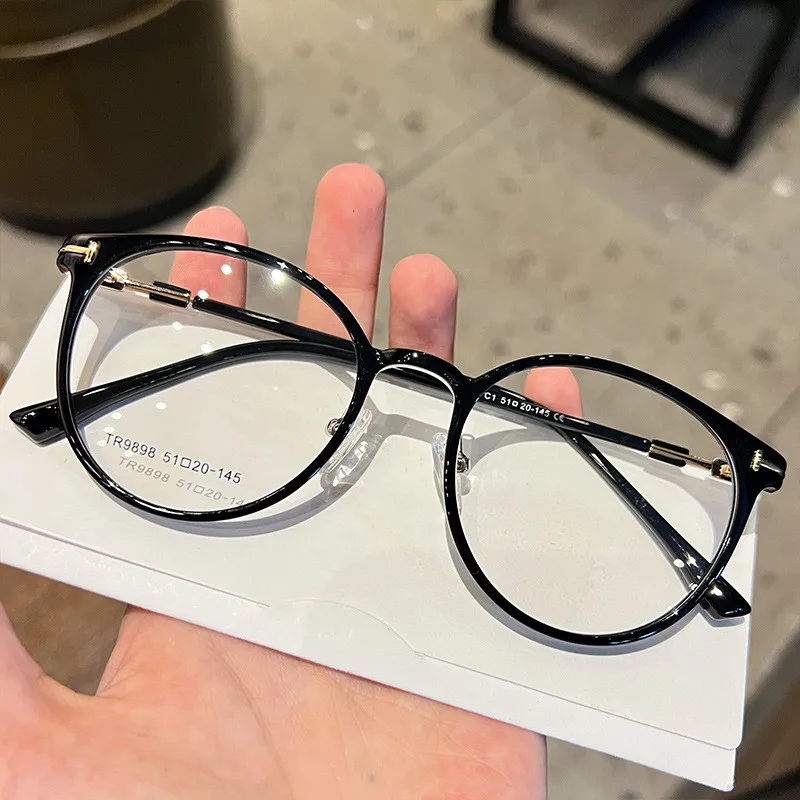 seemfly Retro Fashion Round  Myopia Glasses for Men Women Anti Blue Light Black Transparent Finish Prescription Eyewear -1.0-1.5
