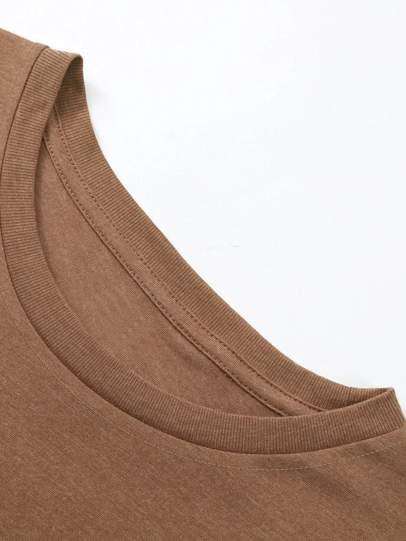 

Футболка женская с надписью «YES»