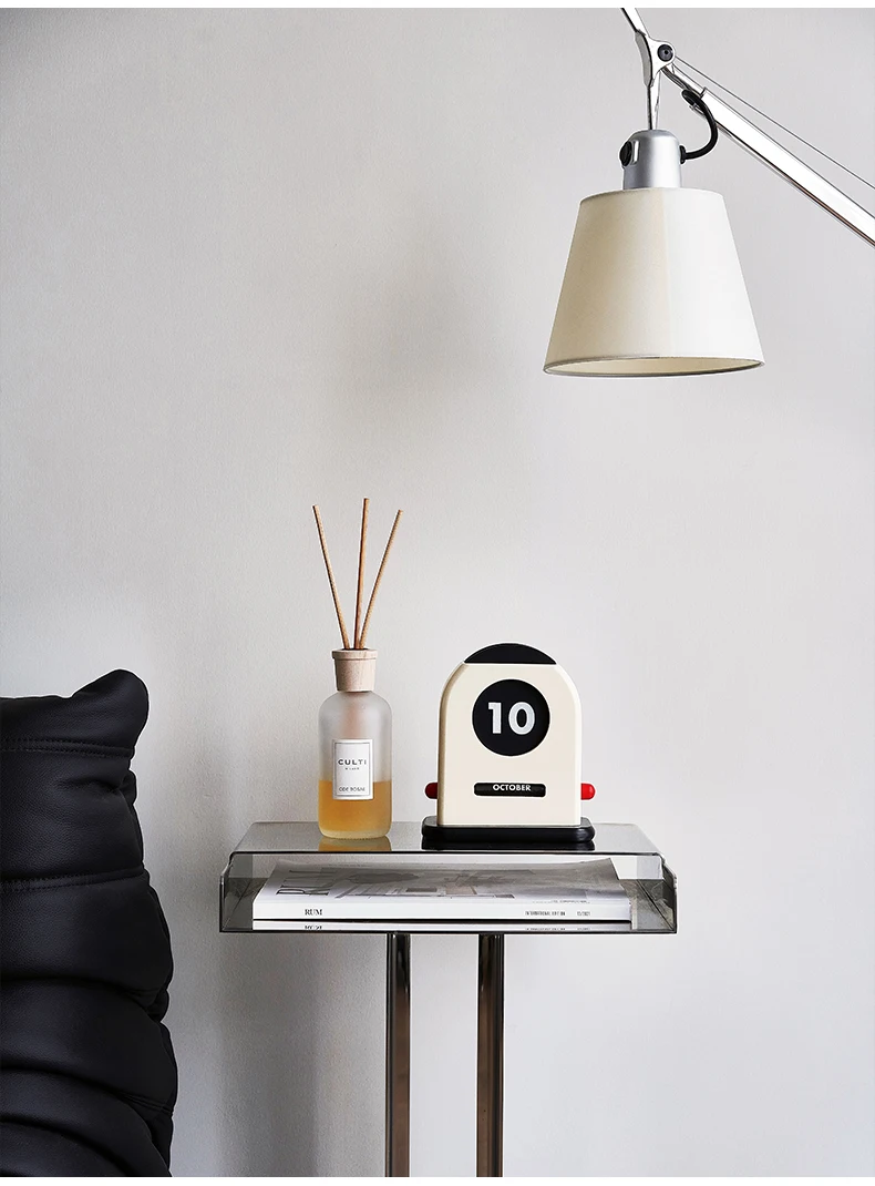 Nordic Style Designer Wooden Retro Calendar Creative Perpetual Calendar Desk Calendar Ornaments