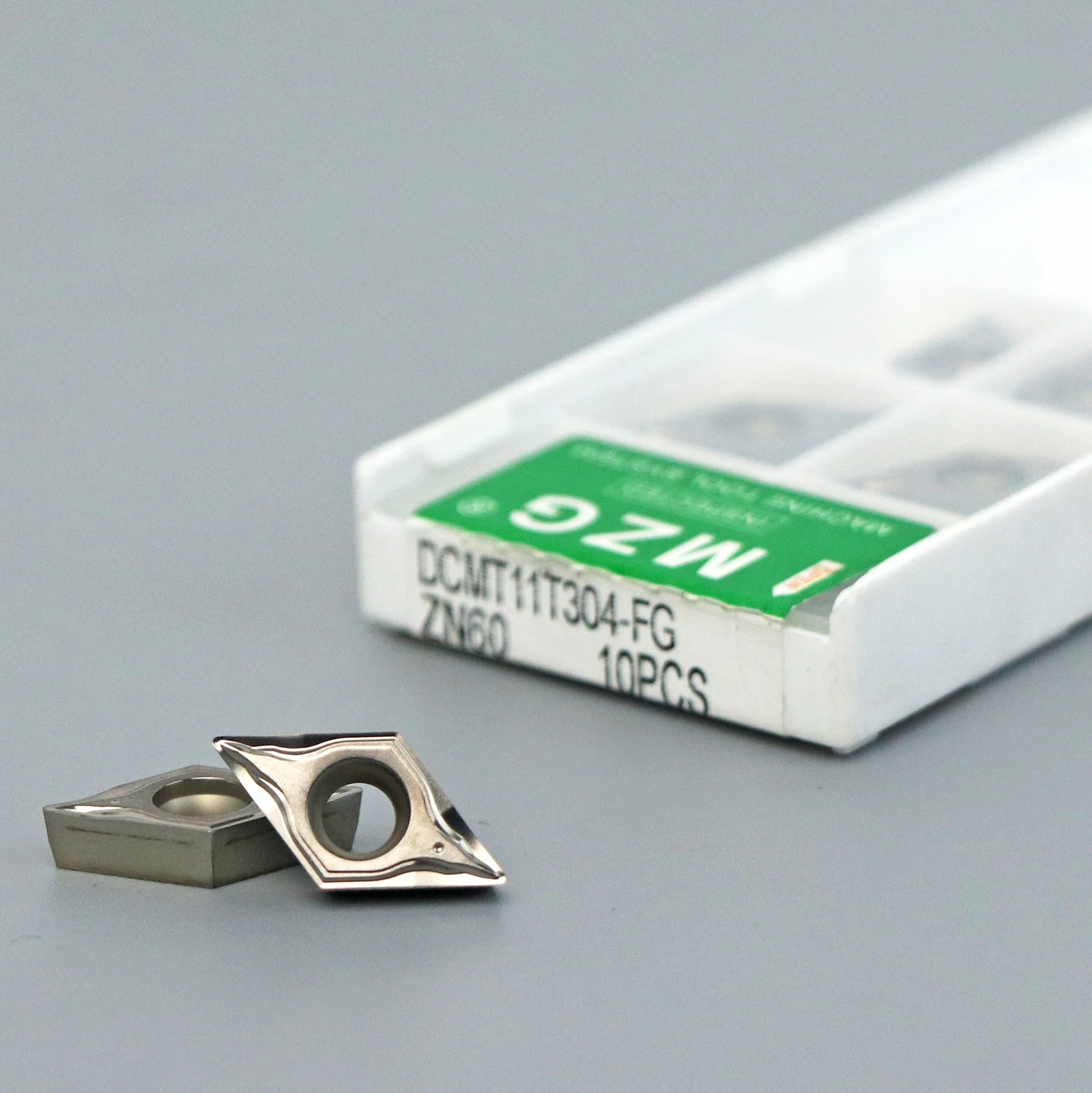 MZG 10pcs DCMT DCGT 11T308 11T304 070204 경질 합금 구리 및 알루미늄 선반 스테인레스 스틸 가공 카바이드 인서트 DCMT