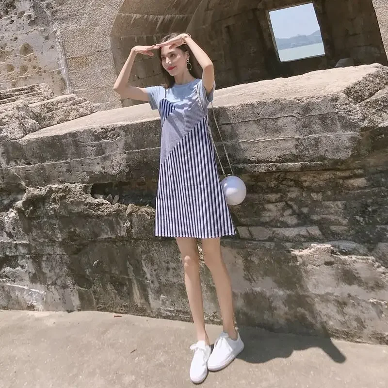 

Women's Korean Striped Mid-length Short-Sleeved T-shirt Skirt, Fake Two-Piece Suspender Dress, Summer, Small Fresh, New, 2024
