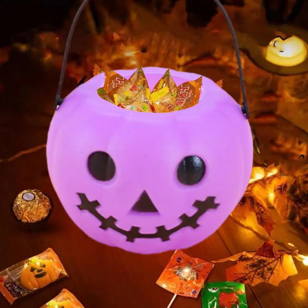 

Movable Handle Candy Bucket Festive Pumpkin Shaped Candy Bucket High Space Bright Colors Easy to Carry Halloween Party