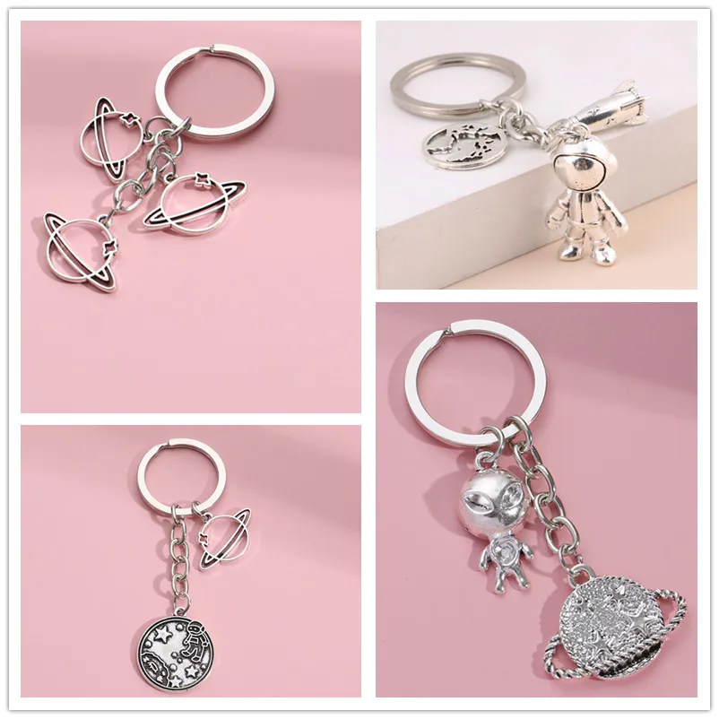 時計 eee.space shooting star keyring 時計 eee.space shooting star keyring Shooting Star Keychain