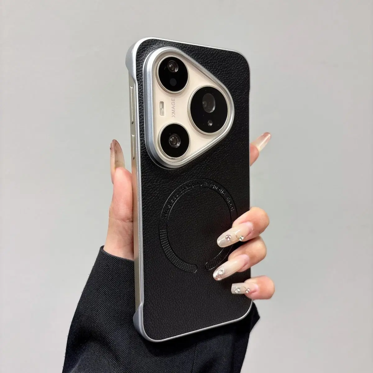 Luxurious PU Leather Phone Case with Magnetic Rotating Bracket