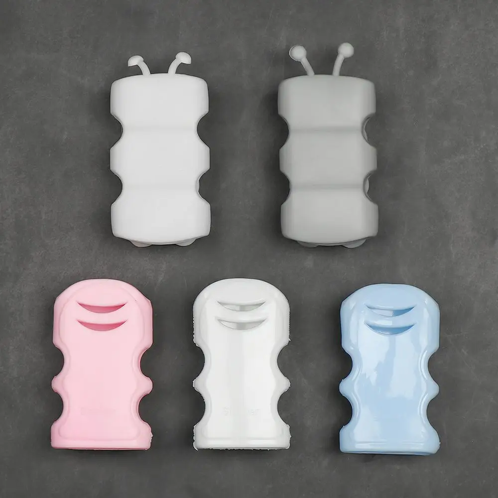 Shower Holder Punch-free Silicone Bathroom Shower Holder Adjustable