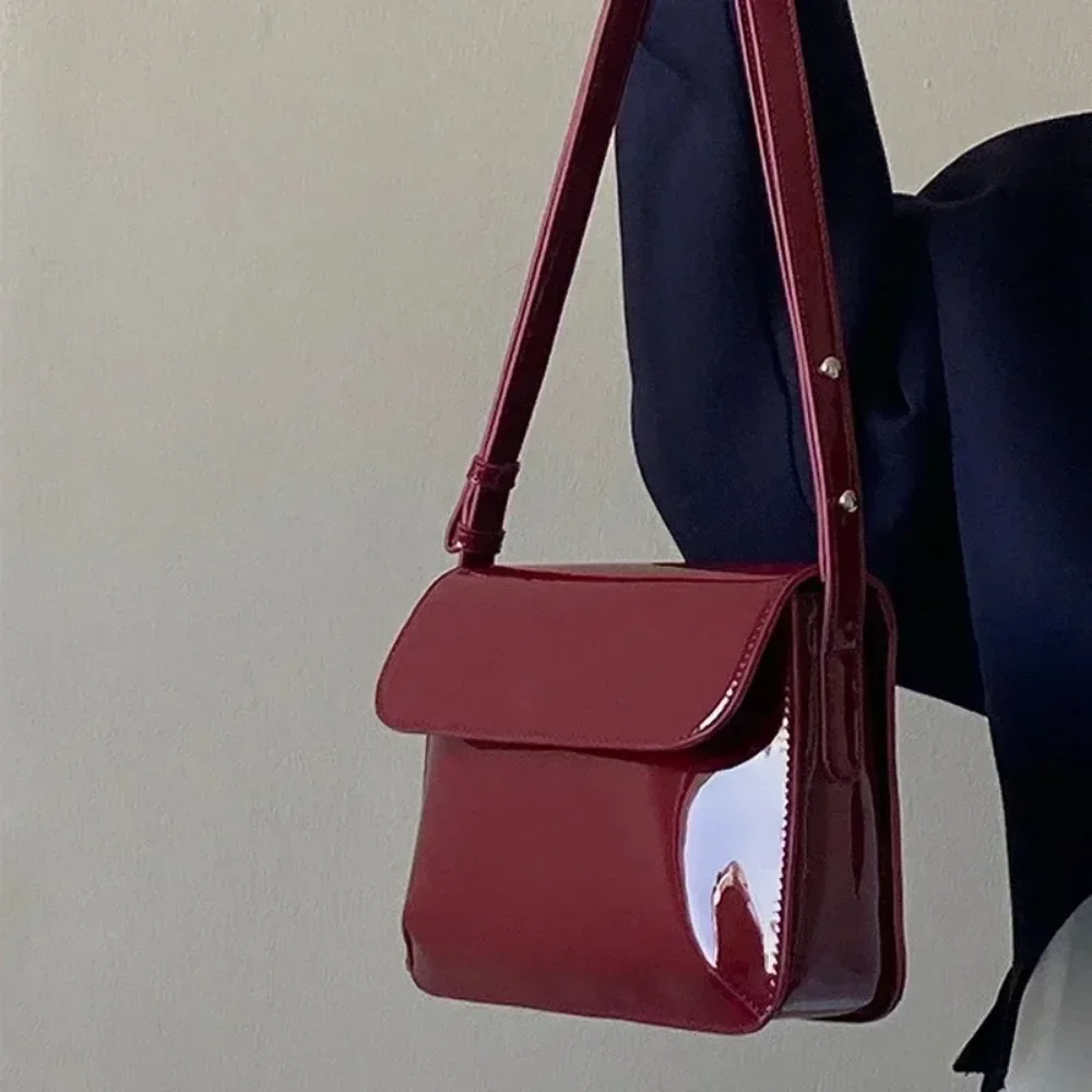 Retro Patent Leather Shoulder Bag for Women - Luxury Flap Crossbody Bag, Solid Color Underarm Purse