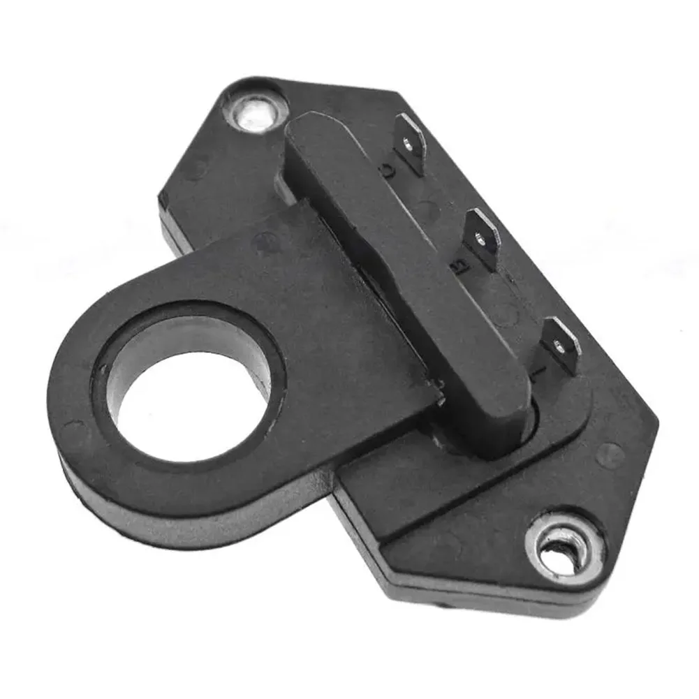 

Anti Corrosion Ignition Module for Nissan For Sentra (B13) For Tsuru HM561 2202060A21 22020 60A21 Black + Silver