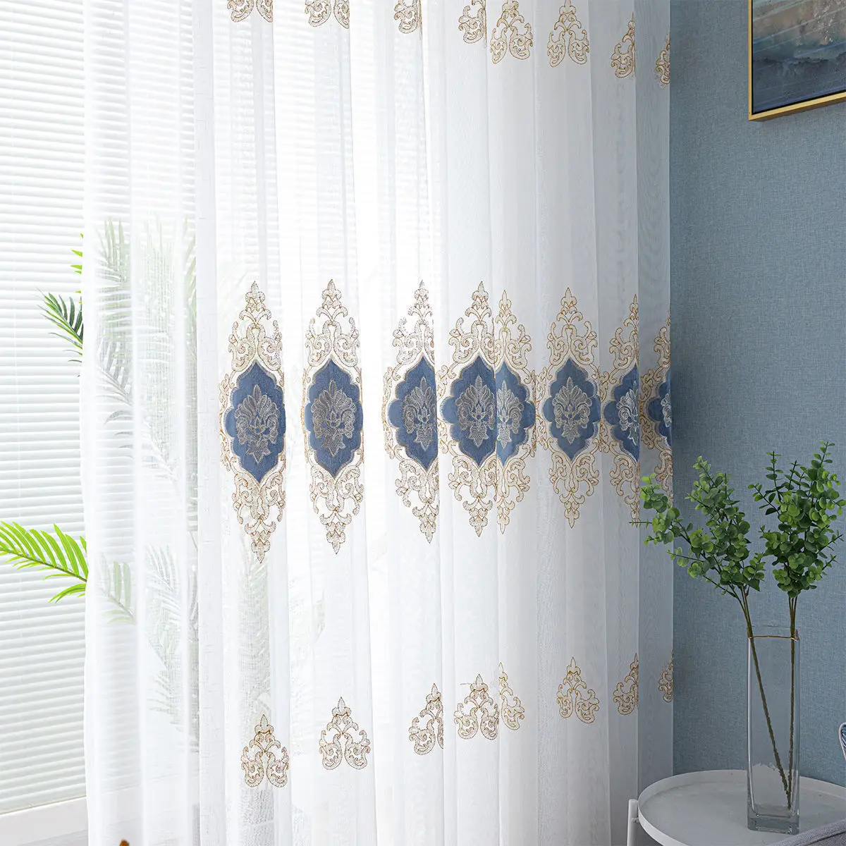 1PC European Style Velvet Window Screen High-end Embroidered Jacquard Translucent Curtain 2