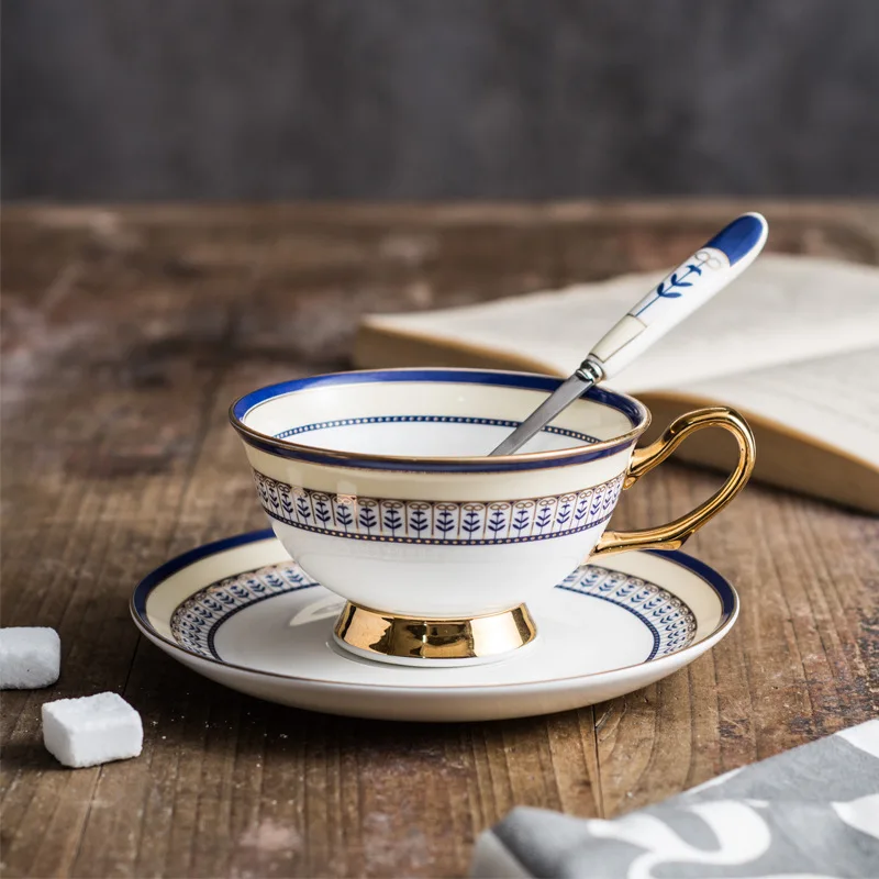 

English Style Gold Edged Bone China Coffee Cups, Plates, Ceramic Tea Cups, Afternoon Tea Cups, English Tea Cups