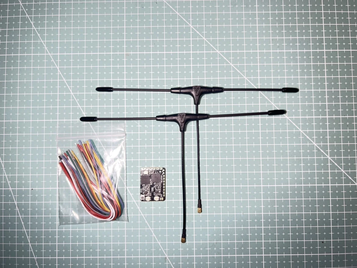 Récepteur TBS Crossfire Diversity Nano RX 8cm/20cm - ELRS FPV
