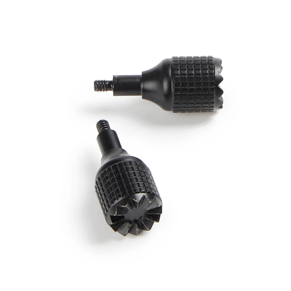 Vue de profil du joystick de drone radiocommandé noir, connecteur USB en bas pour recharge.
