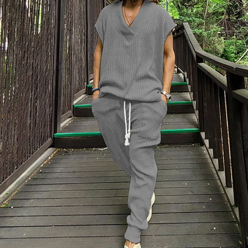 Men's Two-Piece Loose Fitting Sleeveless V-neck T-shirt Pants Set Street Clothing Casual Knitting Set Fashion Clothing