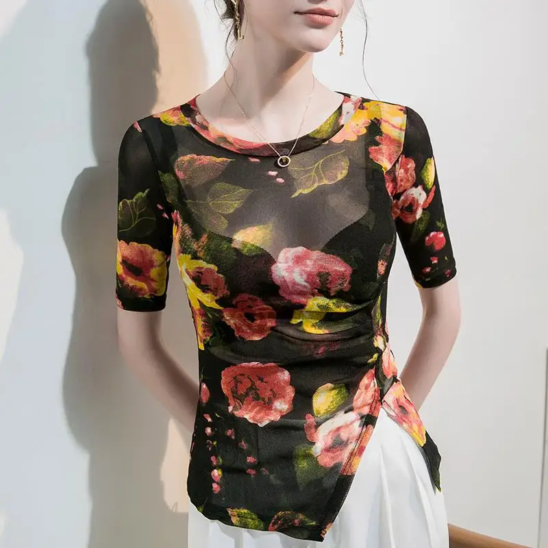 

HIgh Quality 2024 Women Tops Wrinkle Splice Design Spring Summer T-shirt Female Clothing Sexy Crop Top Clothes Casual Blouse Y2k