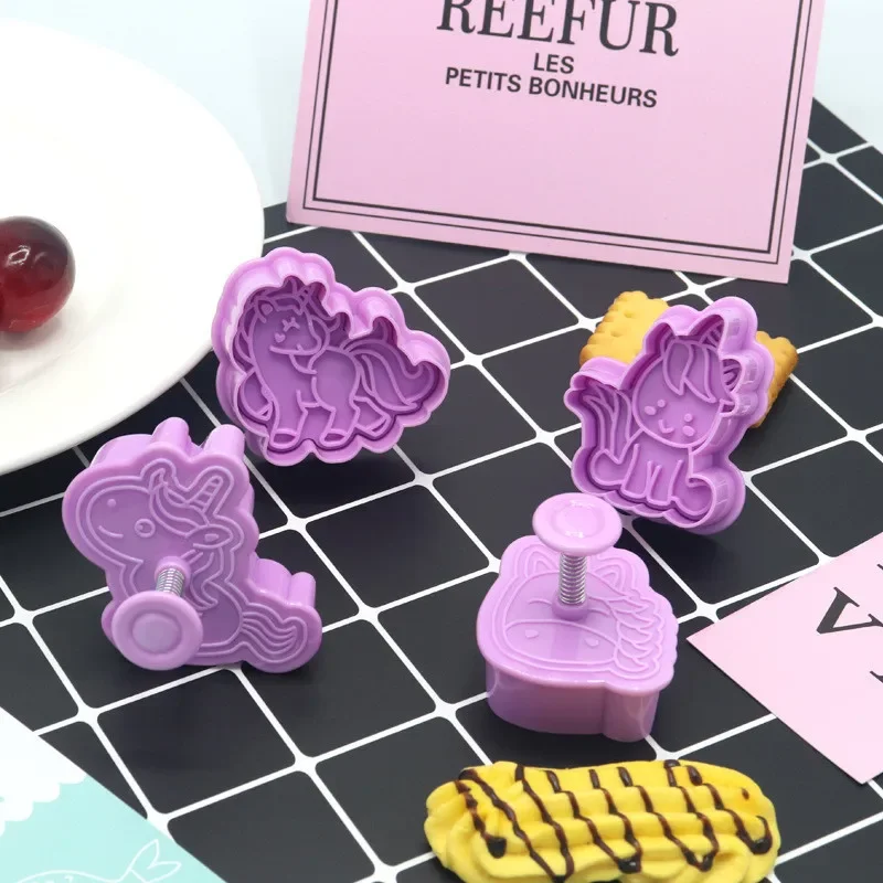 4Pcs/set Unicorn Shape Cookie Cutters Plastic 3D Cartoon Pressable Biscuit Mold Cookie Stamp Baking Tool