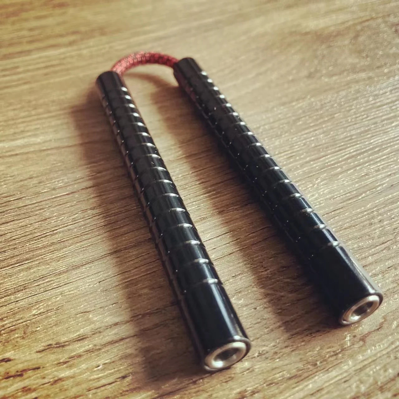 1 Piece Black Stainless Steel Mini Nunchaku Finger Trick Toy Skill Toy