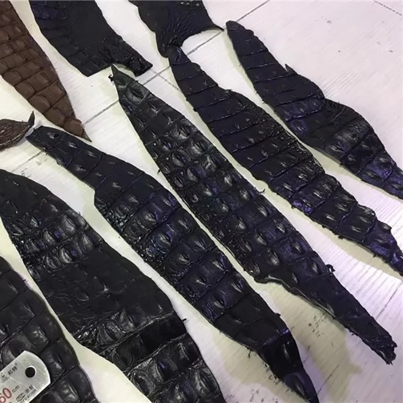 Leather Fabric Leather Material Handmade Leather Genuine Leather Crocodile Spine Material, Black Keychain, Pendant, DIY Leather Bag Accessories, Handmade