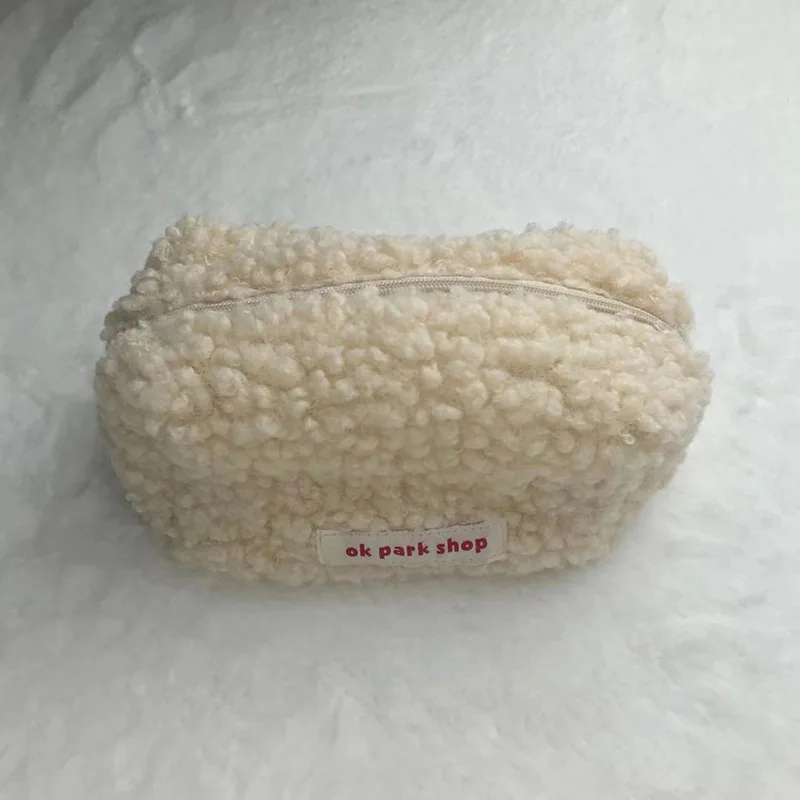 Lamb Hair Cosmetic Bag Plush Storage Cute Stationery Bag Large Capacity Travel Cosmetic Bag  Makeup Organizer 3
