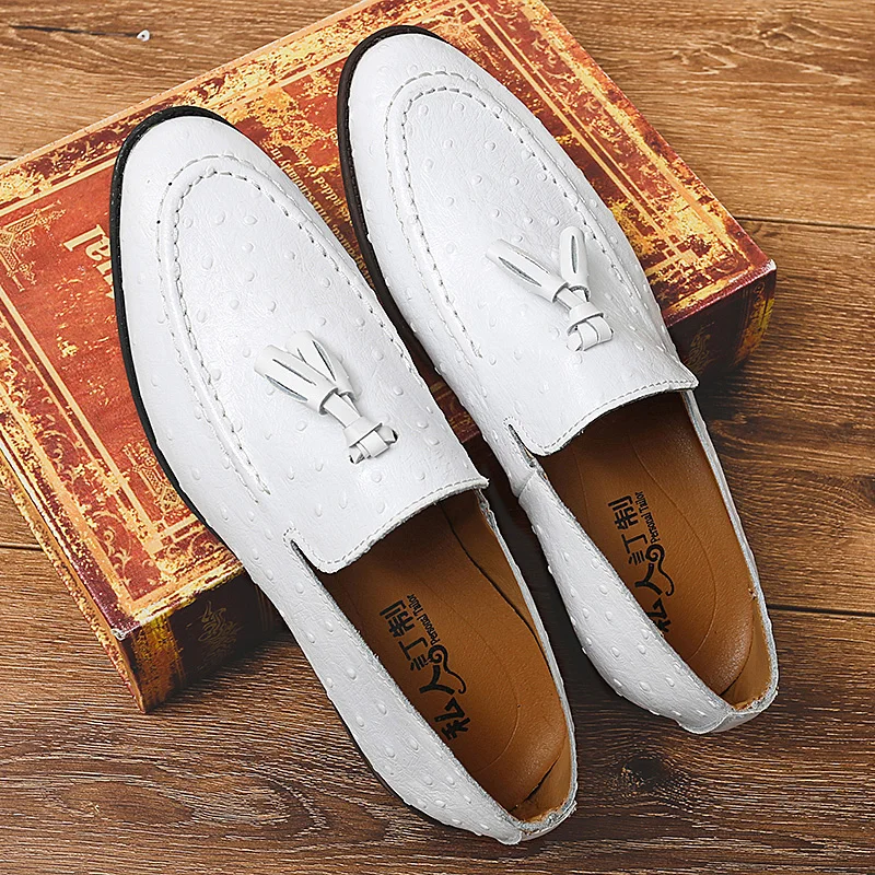 Brand White Tassel Men's Leather Shoes Casual Moccasin Homme Men's Oxford Shoes Flat Men's Boat Shoes Business Men's Loafers