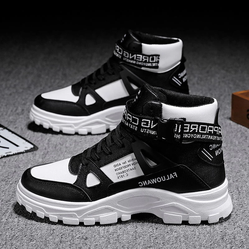 2023 new fashion boots men\'s high-top British trend all-match Korean version sports leisure breathable mid-top tooling boots