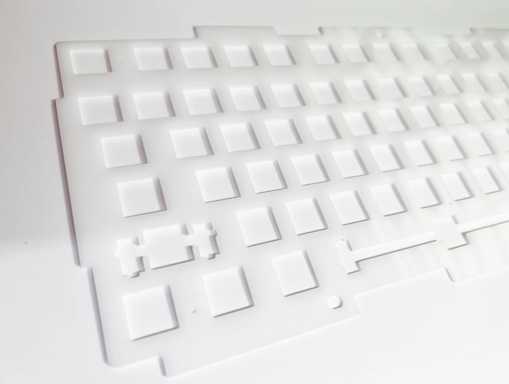 Keychron Q1 Q3 Q5 Q6 Q8 Q10 Keychron 맞춤형 폼용 키보드 PC 플레이트 용 Keebox PC POM 포지셔닝 플레이트
