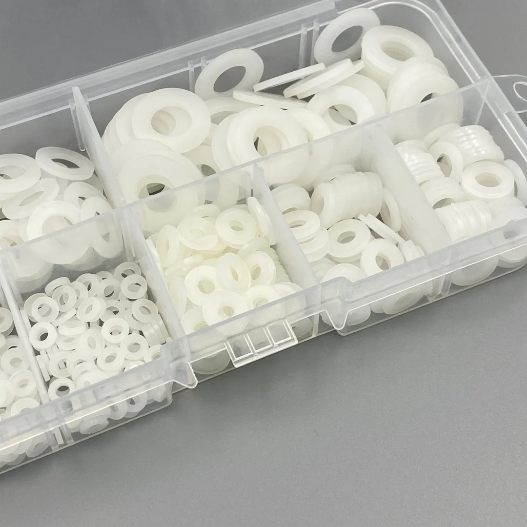 Versatile Nylon Washers - 500 Piece Set of White & Black Insulation Spacers
