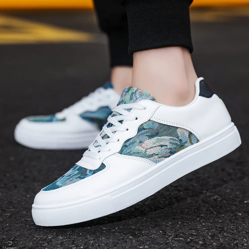 

New Low-cut Lace-up Oil Painting Style Sneakers Color Matching Fashion Korean Version of The Large Size Sports Trendy Shoes