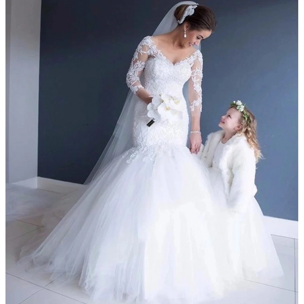 

ANGELSBRIDEP V-Neck Long Sleeves Mermaid Wedding Dress Robe De Mariee Romantic Lace Appliques Buttons Back Formal Bridal Gowns