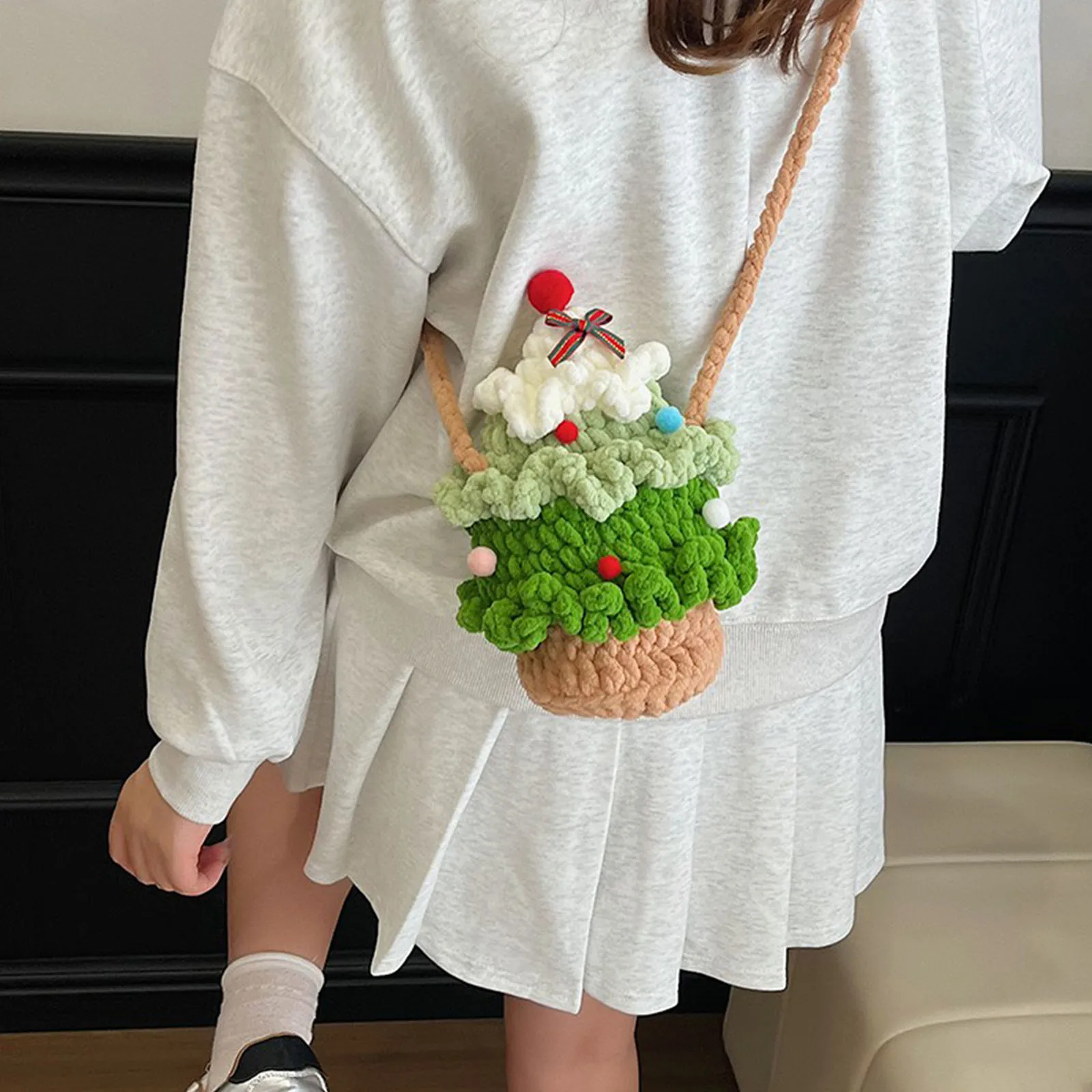 Women Christmas Knitted Shoulder Bag Autumn Winter Handmade Coin Purse Cute Change Bag for Travel Shopping Daily Use