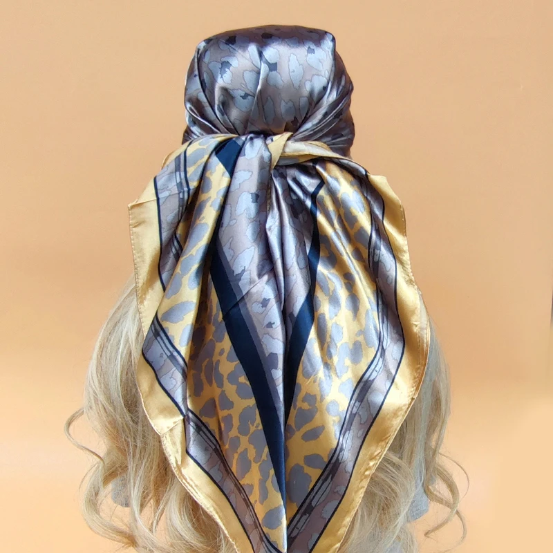 

Popular Sunscreen Silk Hijab New Women Fashion Beach Scarves Luxury Design 90X90CM Headscarf The Four Seasons Square Shawls