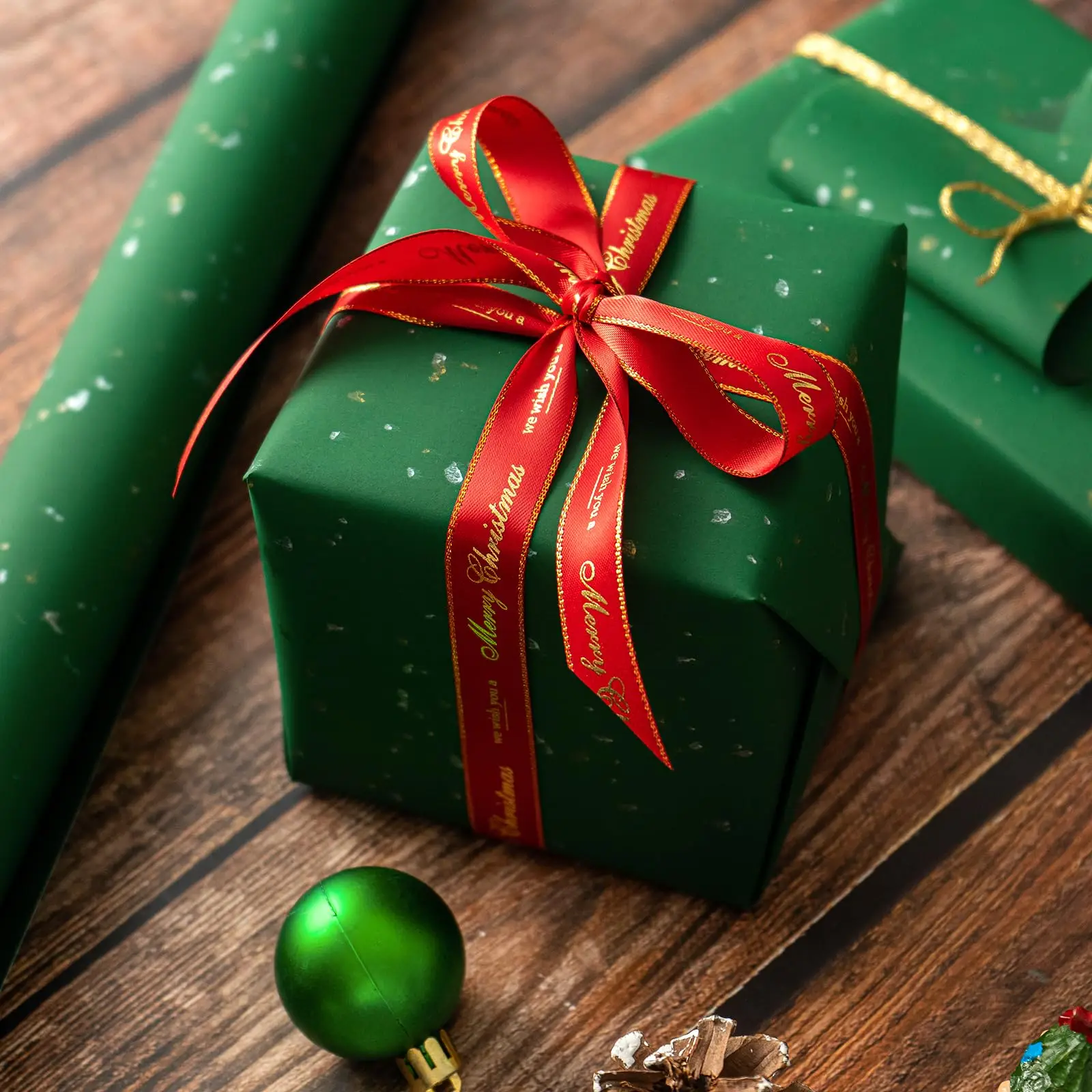 Gift Wrapping Paper Roll 1 Roll 17inch x 120inch Green Gold Foil Design for Holiday Birthday Wedding Party