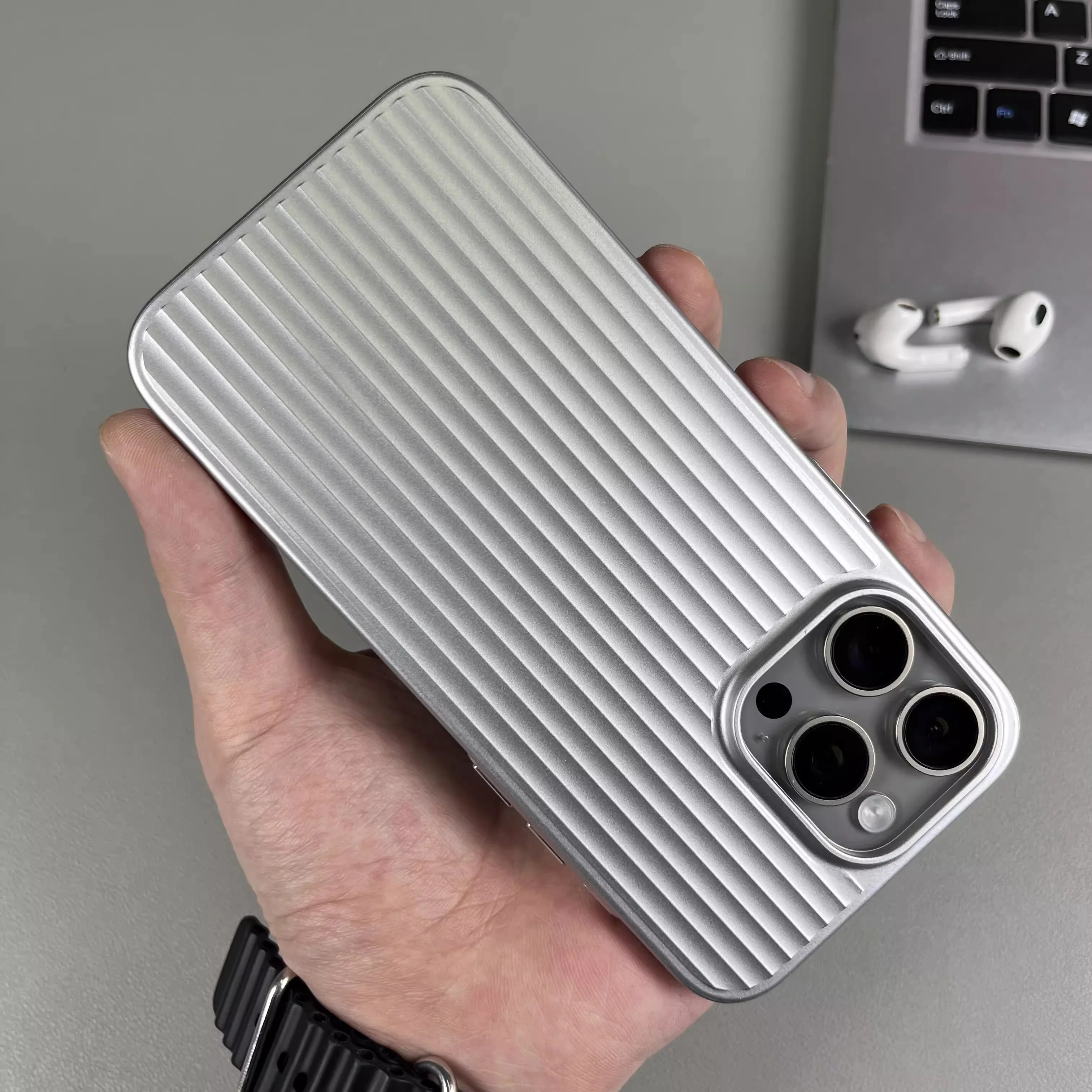 Natural Titanium Grating Stripe Pattern Shockproof Phone Case with Metal Buttons
