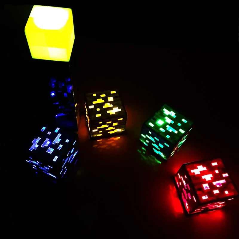 Steve Light Up Creeper Led Night Desktop Light Giocattoli Luminosi Game Design Toy Minecrafte Torch Hand Held & Wall Mount Home Kid Gift