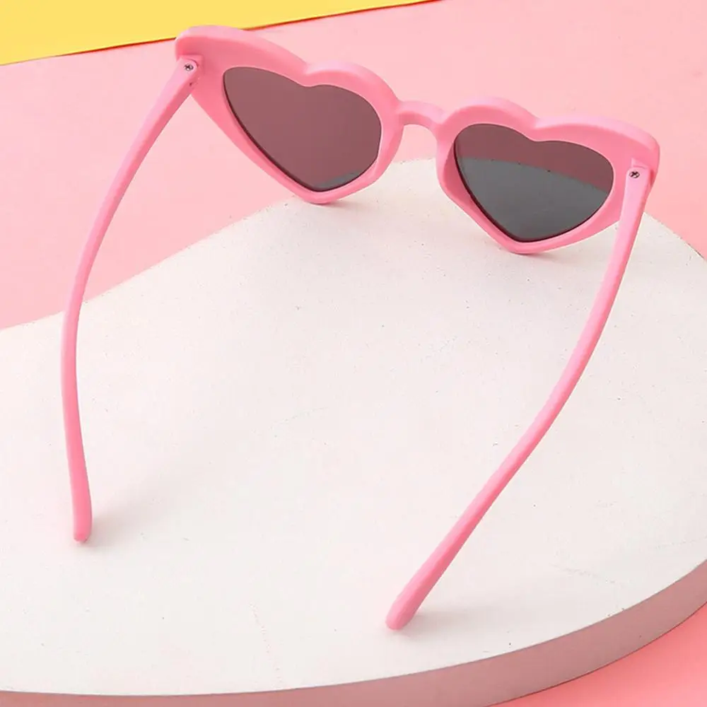 Kids sunglasses children sunglasses Kids Heart Sunglasses Vintage Heart-Shaped Toddler Sunglasses Cute Pink Boys Girls Outdoor Children Cartoon Eyewear for 3-9 Year
