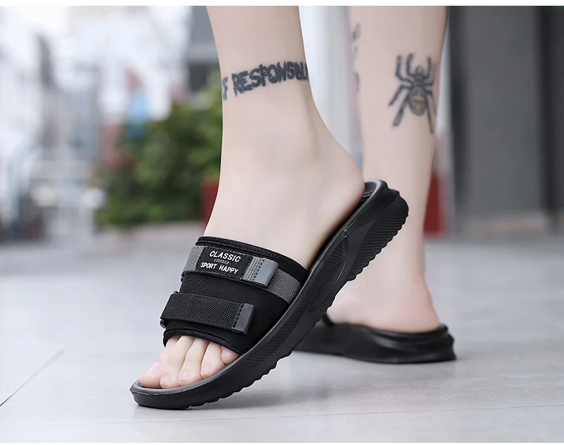 Summer New Men's Slippers Outdoor Beach Sandals Mens Lightweight Slides Men Casual Shoes Flip-flops Home Slippers Beach Sandals