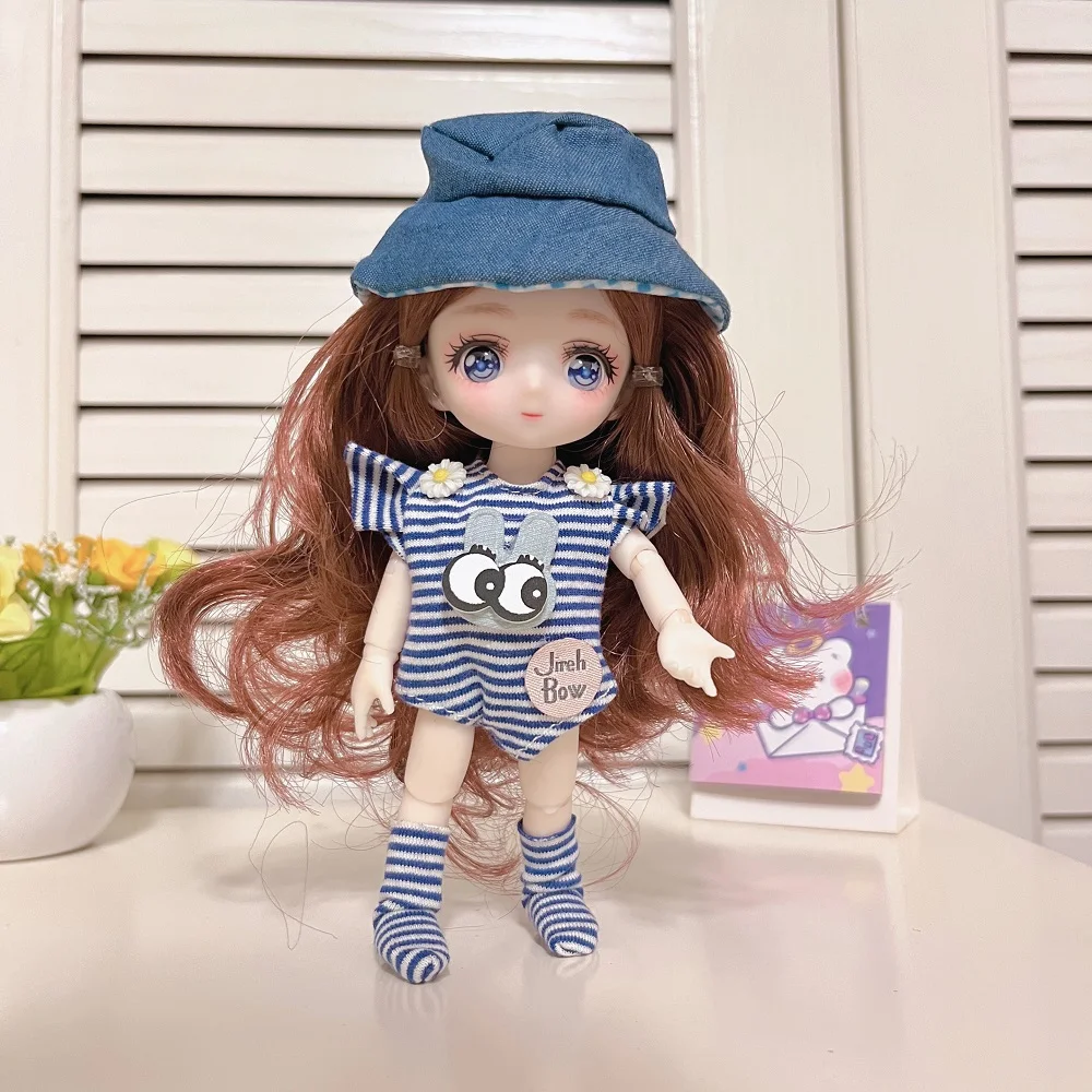 1/8 BJD doll 17cm Bjd Dolls Mini Fashion DIY Dress Up Toys for Girl Dolls clothes sports doll toys hand puppet Table Decorations