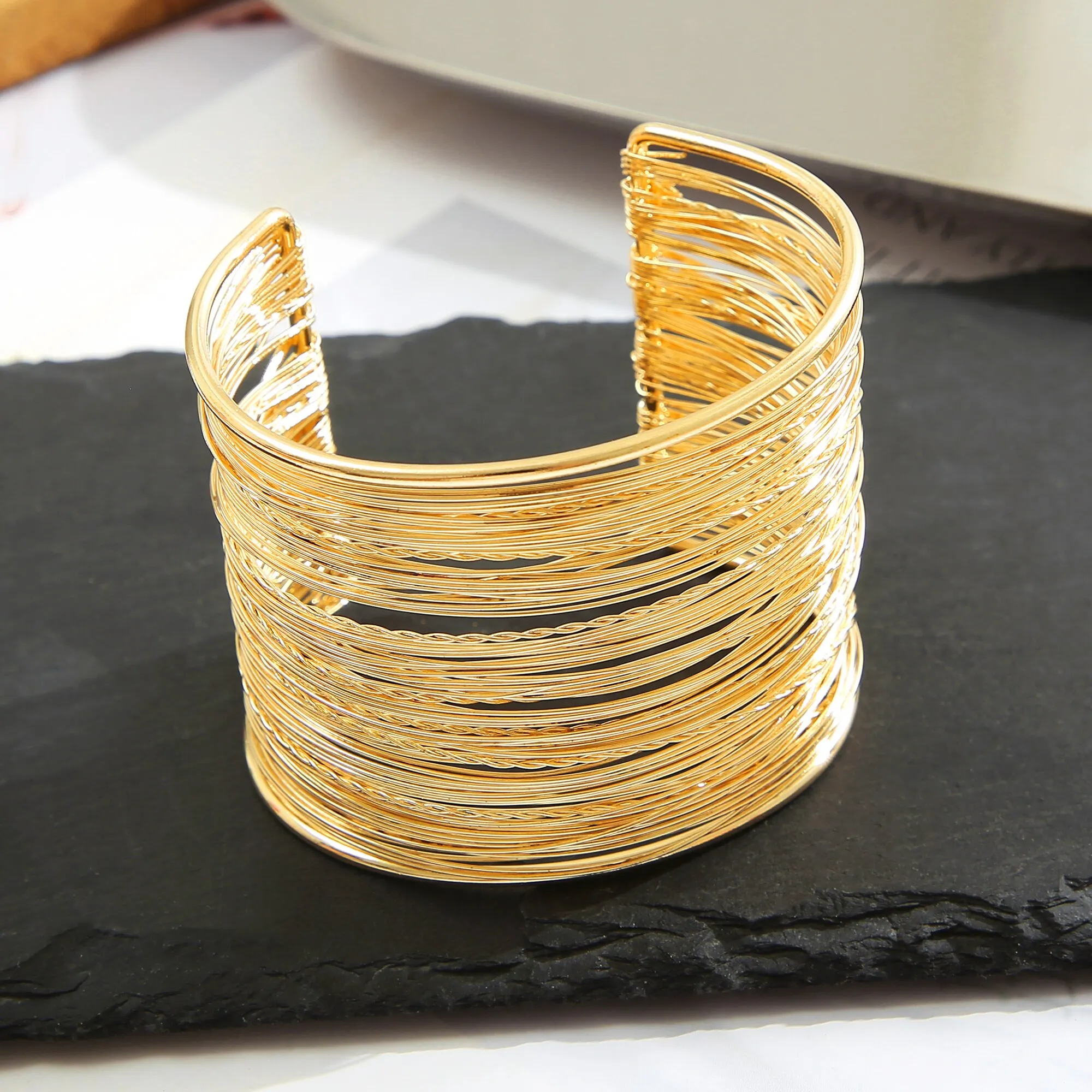 S8a44392ca0df40ea8ba298d7379650902 Metal Style European and American Atmosphere Exaggerated Hip-hop Hemp Thread Gold-color Wire Gold-color Bracelet Mallzona