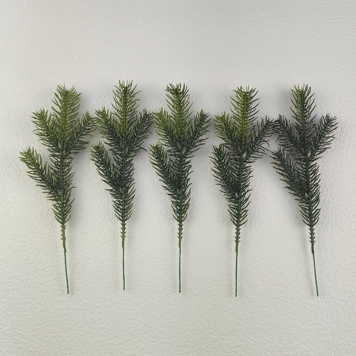 

5Pcs Xmas Artificial Pine Needles Bride Wed Flower For Home Wedding Christmas Tree Garland Decoration Outdoor Accessories Plants