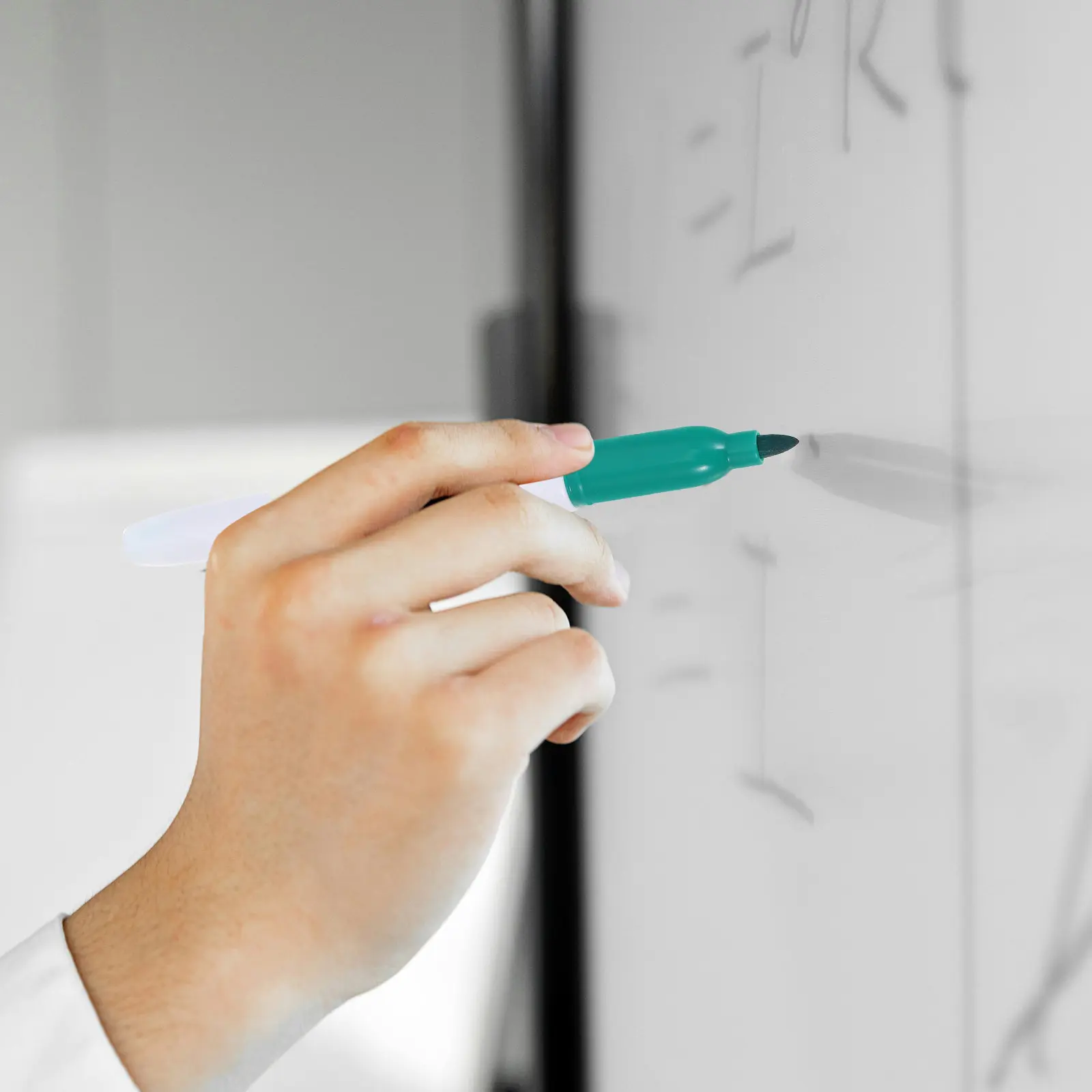 24Pcs 파인 포인트 다채로운 건식 지우기 마커 빠른 건조 오래 지속되는 잉크 교실 학교 사무실 화이트 보드 펜 메모 작성 도구