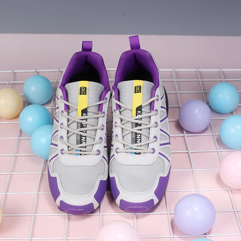 2025 Hiking Shoes 2