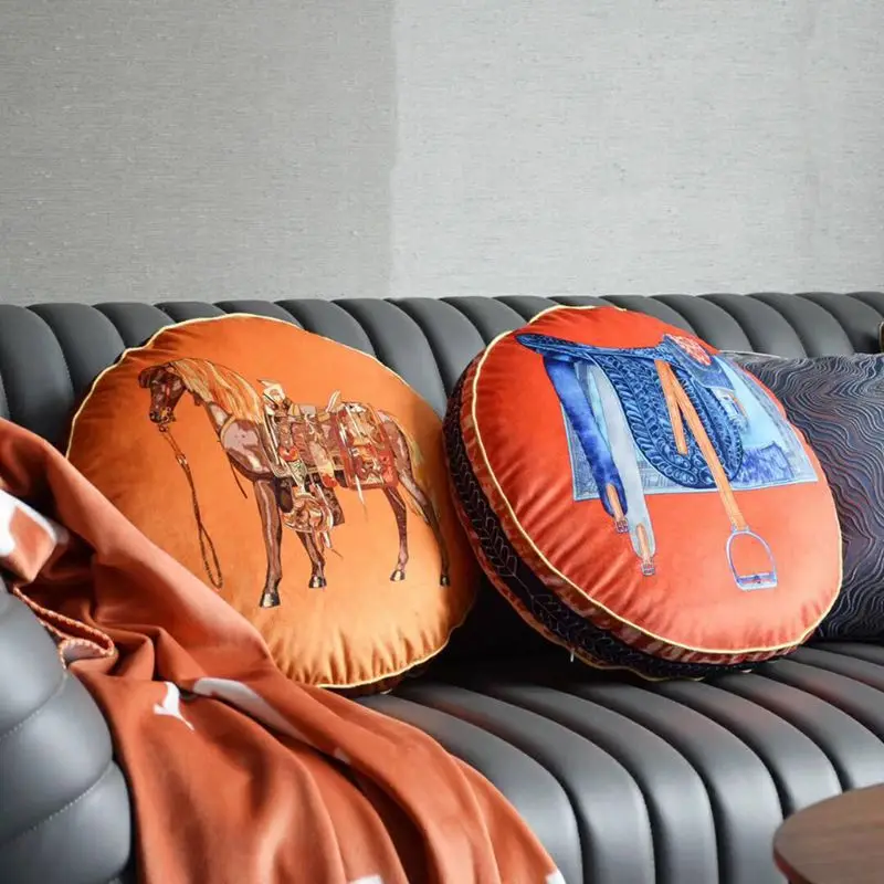 

Croker Horse 45cm Round Shape Throw Pillow Cushion Cover - Duplex Printing Horse Pattern Couch Sofa Pillow For Living Room