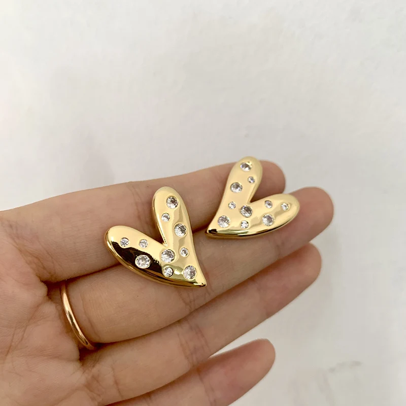 

Cute Love Heart Ear Stud For Girl Fashion Jewelry Shiny Zircon Earrings New Romantic Party Accessories Women Gifts KOFSAC