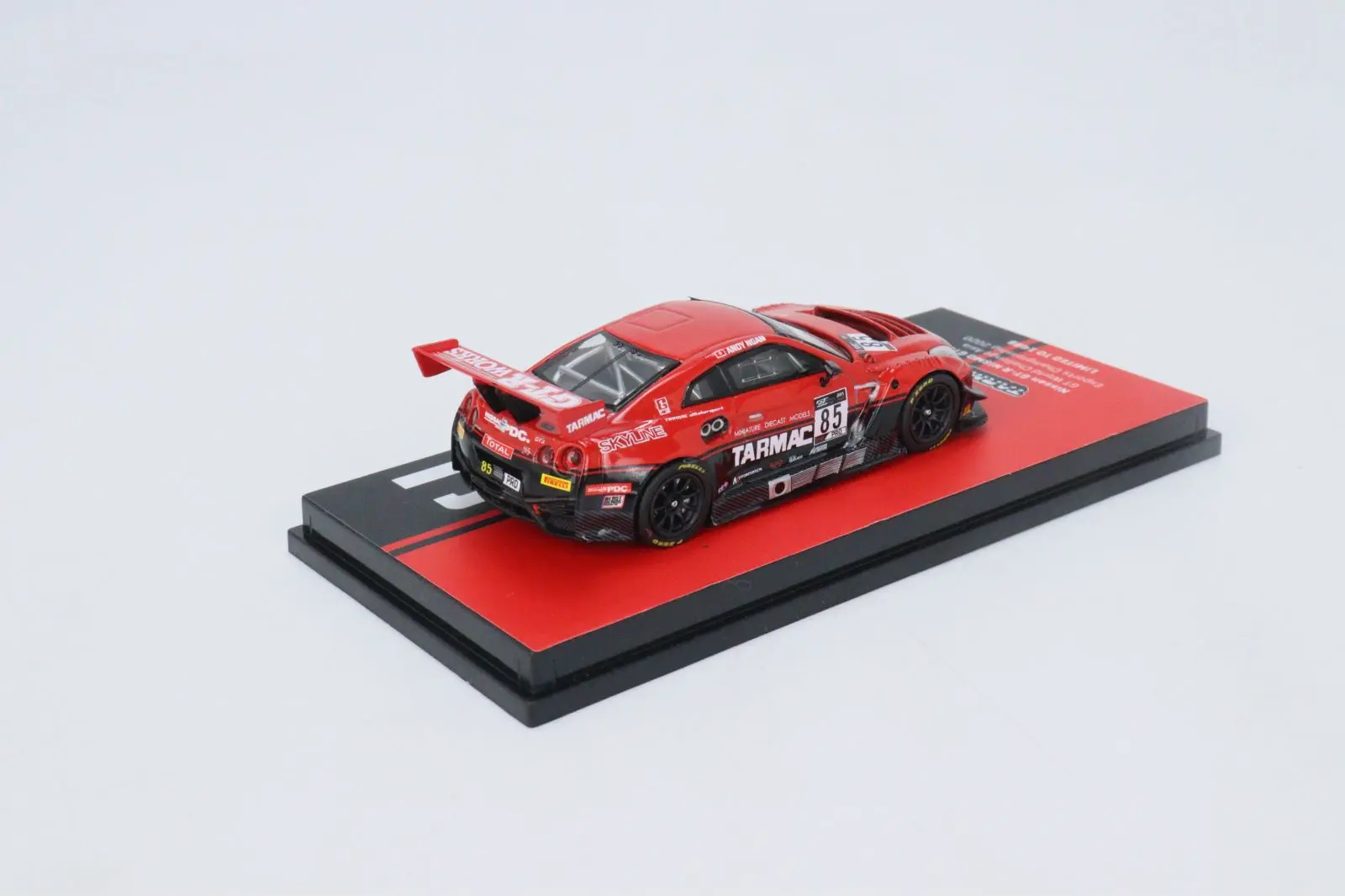 1/64 REITO MOLA GT-R SUPER GT 2013 LUN （MINIGT.com