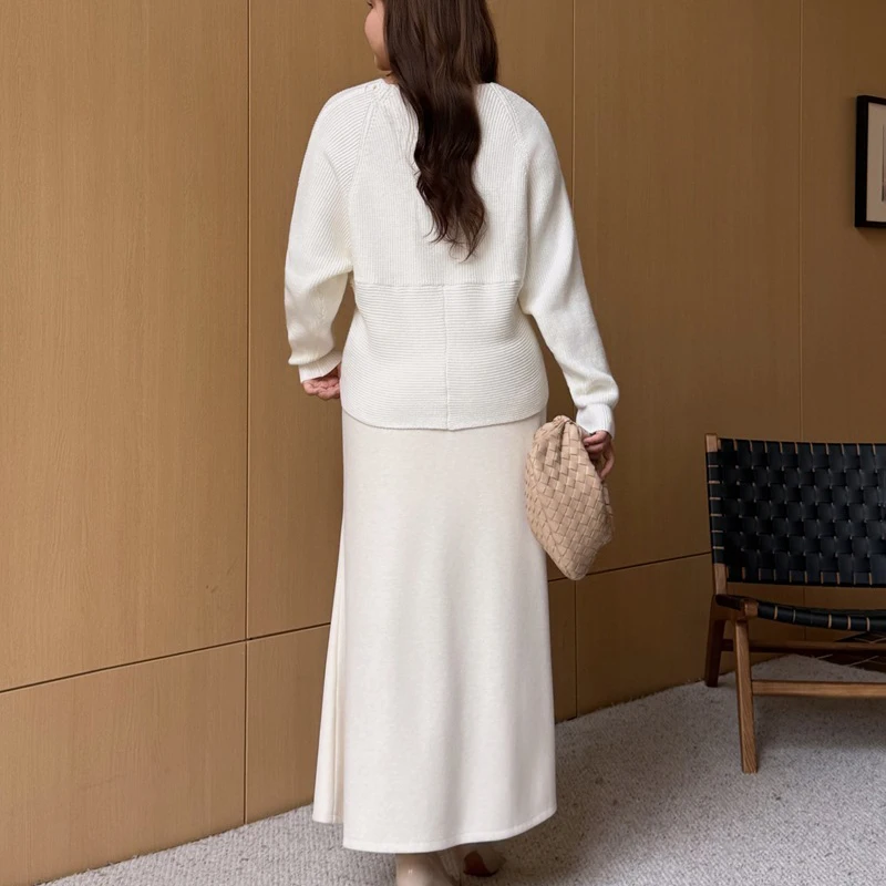 Fashion Plus Size Women Sweater XXXL Premium French Gentle Cross V-Neck Gentle Off-Shoulder Loose Minimalist Pullovers 8218