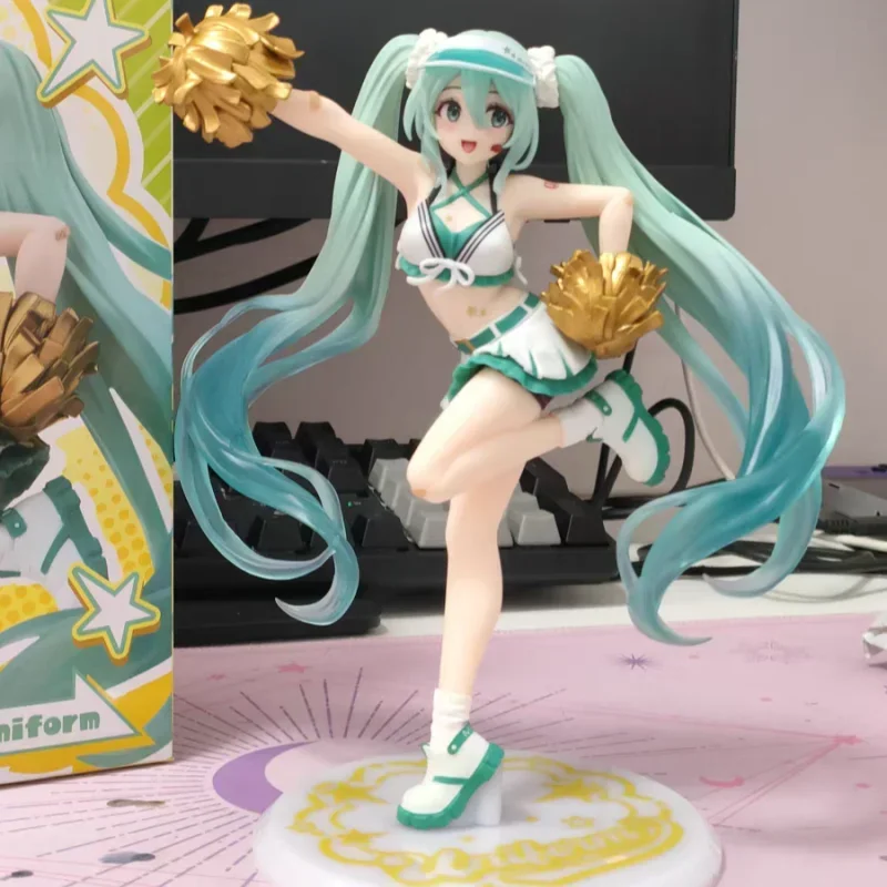 

Фигурка героя мультфильма Мику Hatsune, 18 см