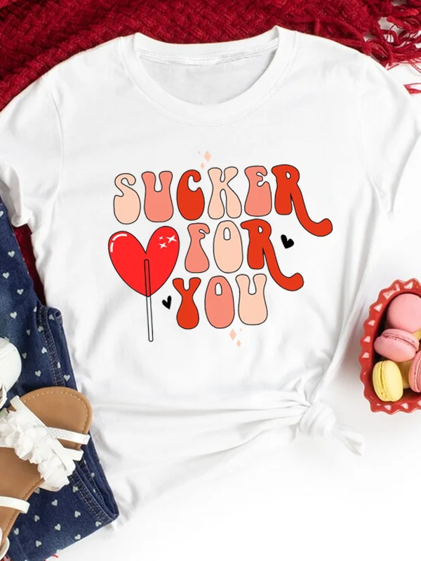 

Sucker for You Infatuation Slogan Women T-shirt 2024 New Voguish Comfort Valentine's Day Female Shirt Cute Lollipop Lover Tee