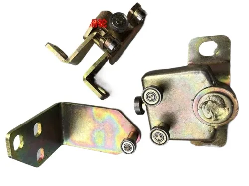 

Applicable to for Komatsu 75/78/128/138/228/US sliding door rail/cab door pulley excavator accessories