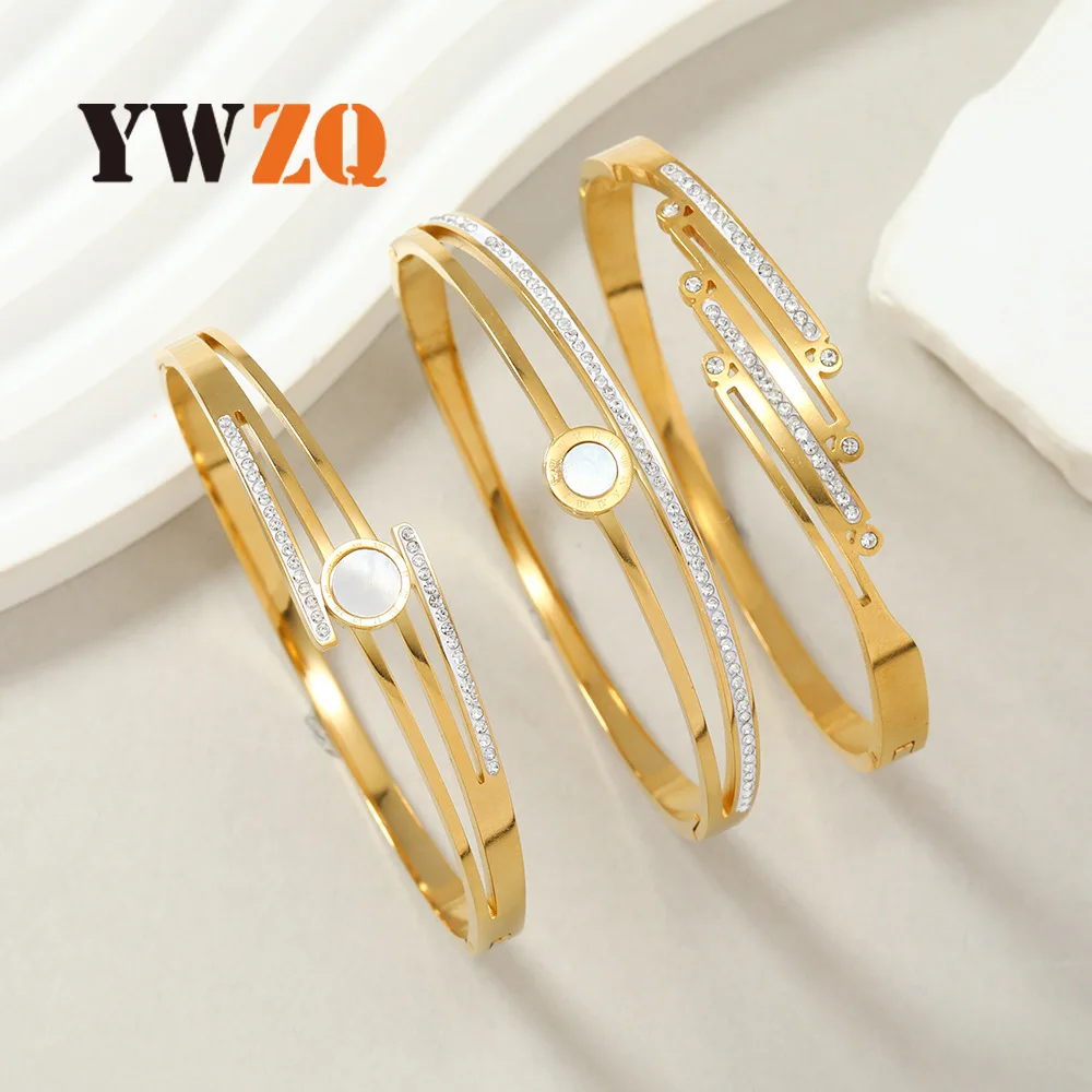 

new titanium steel Roman numeral bracelet female inlaid shell round diamond bracelet stainless steel fashion bracelet ornaments