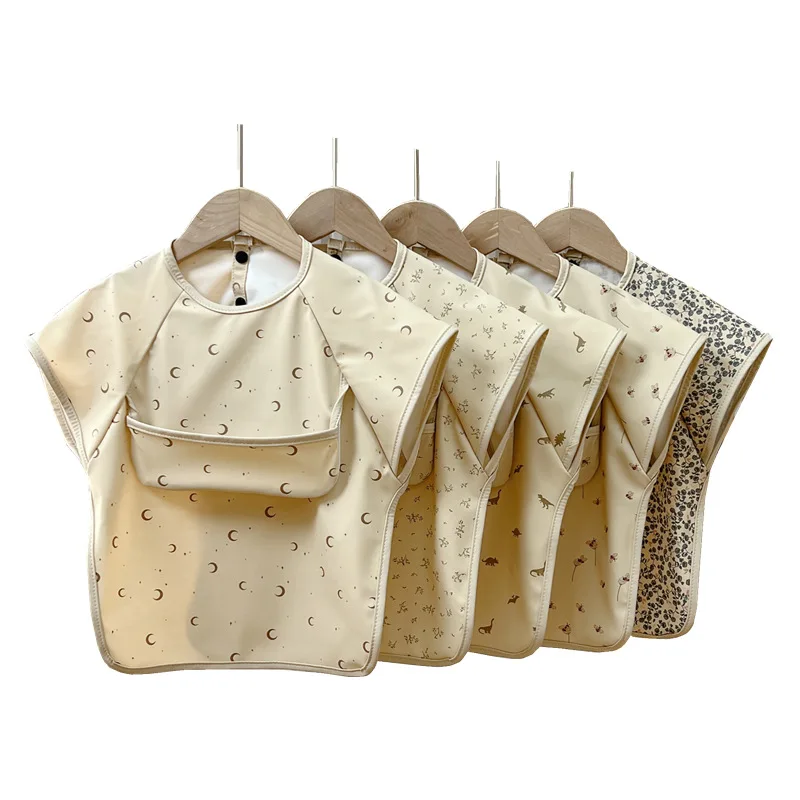 Waterproof Feeding Bibs for Babies, Cartoon Animal Short Sleeve Smock Apron, Baby Bibs Bavoir for Toddlers 0-4 Years