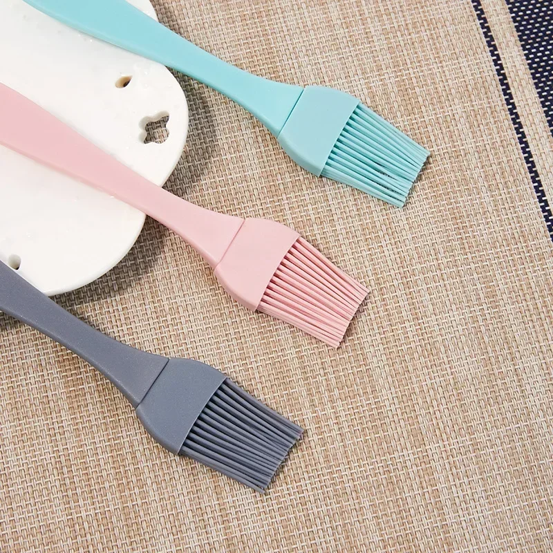 Oil Brush Silicone Basting Brush Silicone BBQ Oil Brush Seasoning Sauce Cake Bread Butter Egg Heat Resistant Household Kitchen Baking Cooking Tools