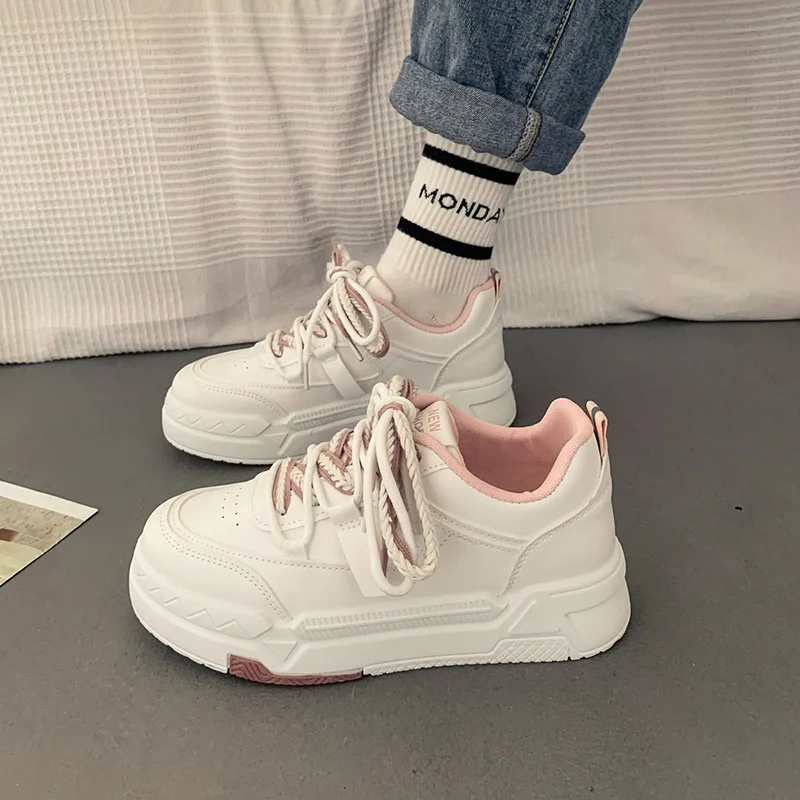 

High Beauty Thick Sole Little White Shoes for Women 2024 Spring/Autumn/Summer New Versatile Student Casual Board Shoes